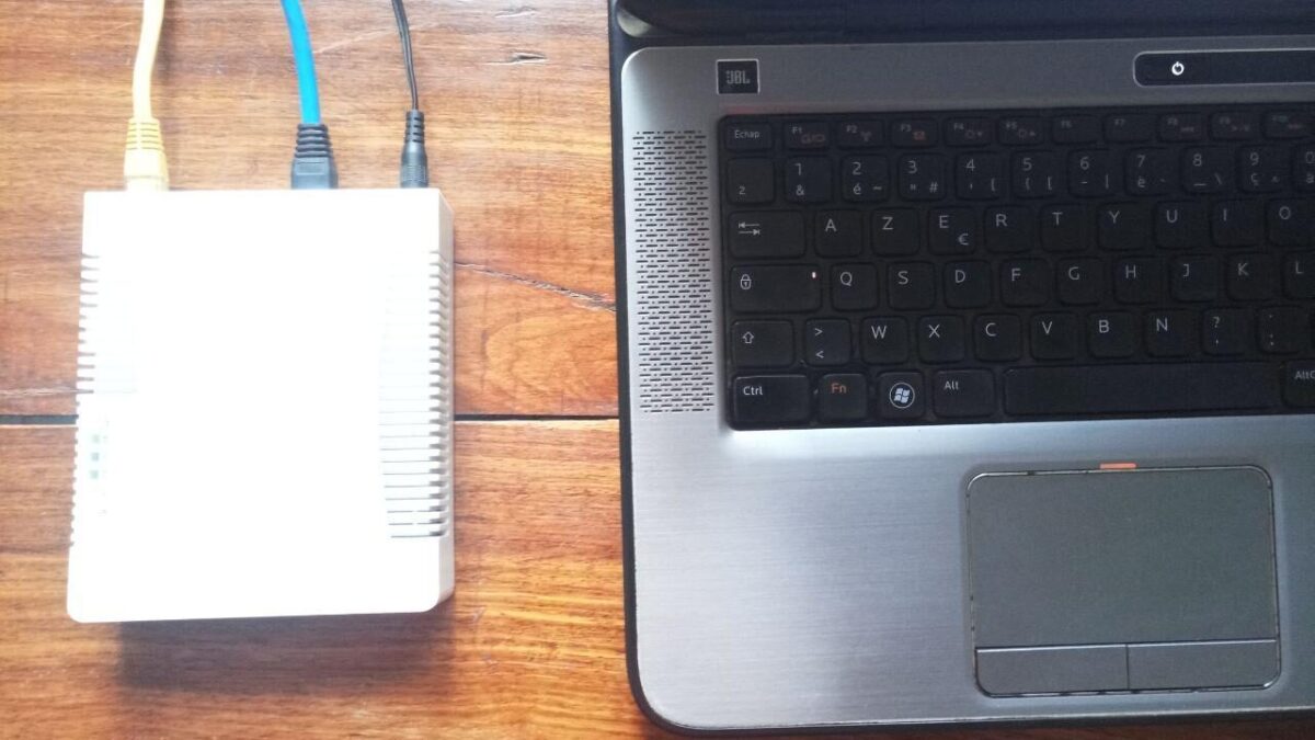 1-01 Routeur + PC Wi-Fi MikroTik 4 Formation en Ligne : Création de Hotspot Wi-Fi Zone avec MikroTik – Image 9
